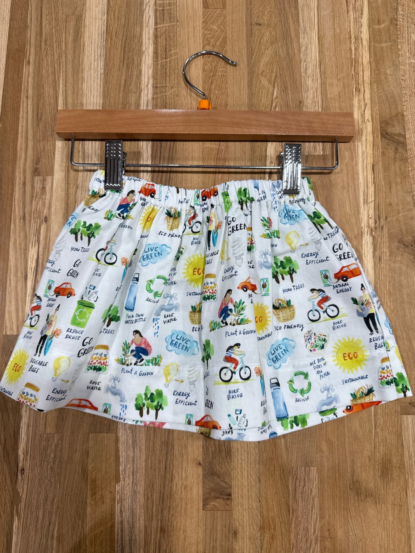 3 Y Twirly Skirt - Go Green Motif