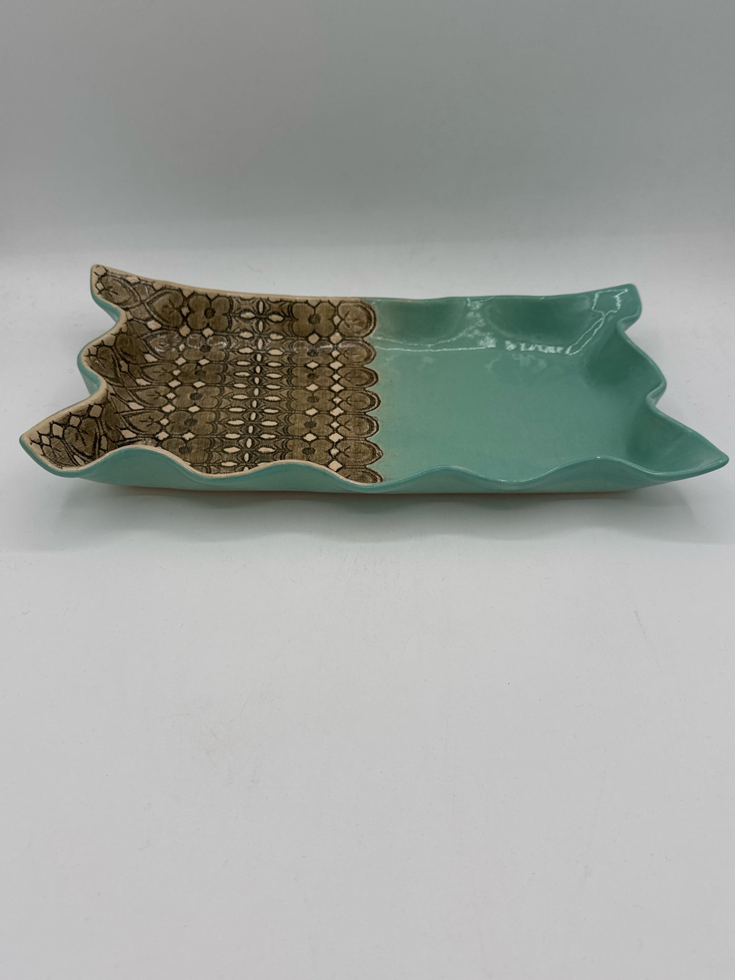 Rectngular Dish/Tray With HalfLlace Design In Turquoise And Brown