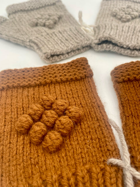 O/S Adult Nutmeg Wool Blend Knit Fingerless Gloves with Bobbles