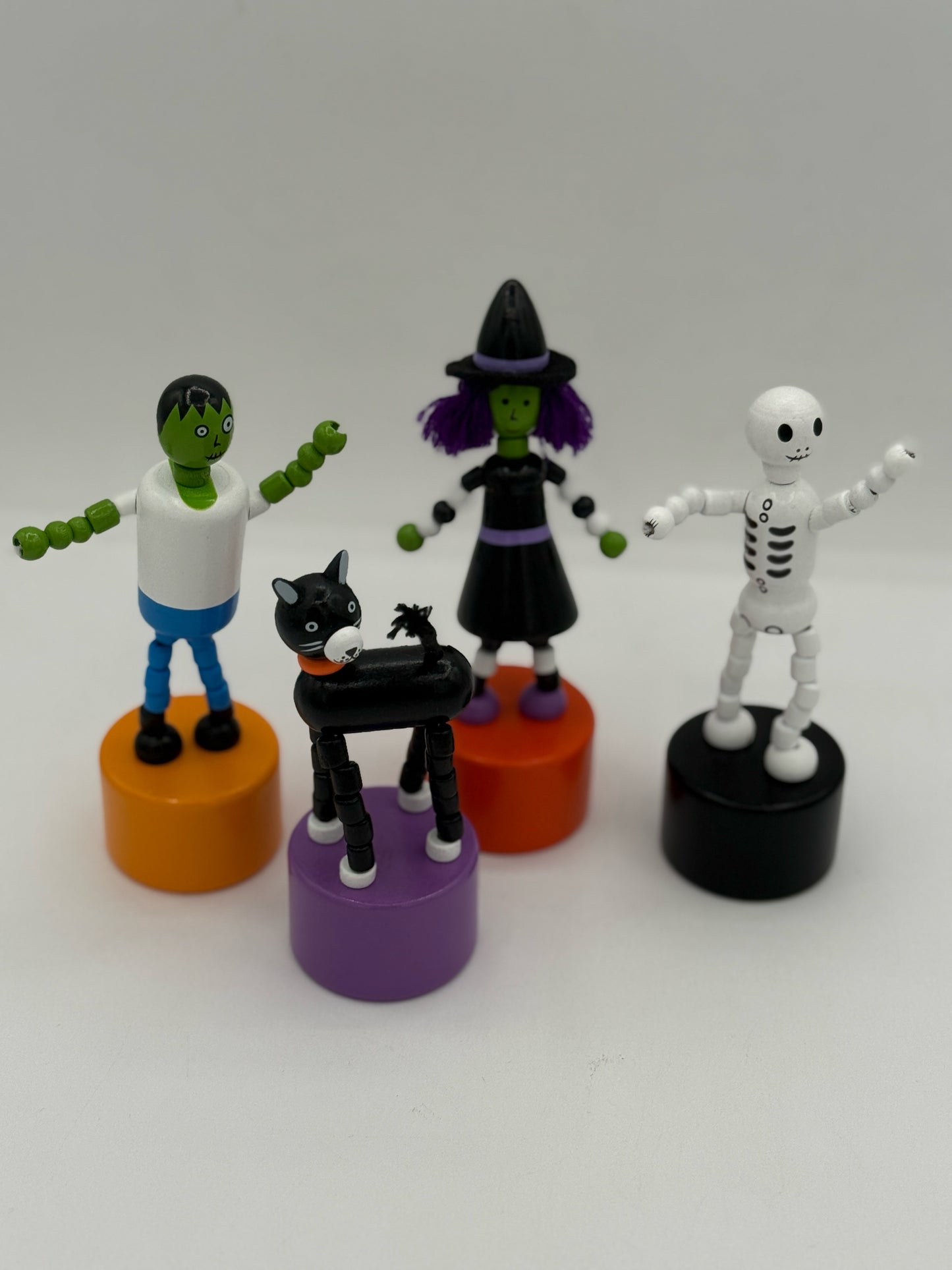 Spooky Creatures Push Puppet