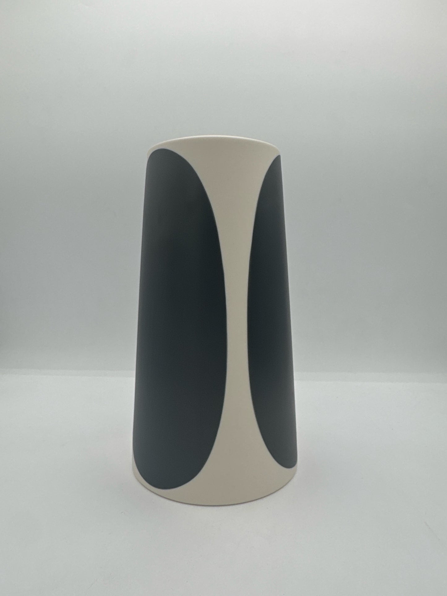 Black Cara Pillar Vase