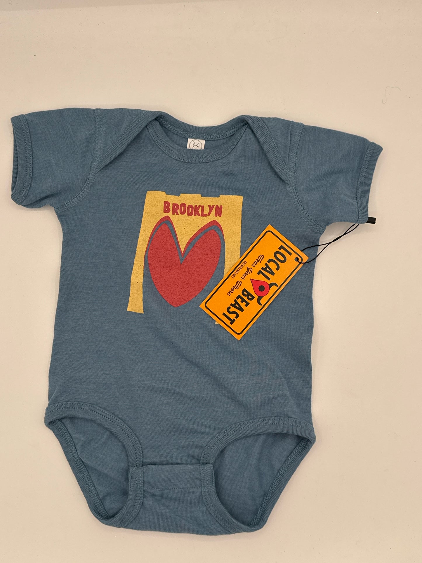 Brooklyn Bridge Heart Onesie 12M red/yellow on denim