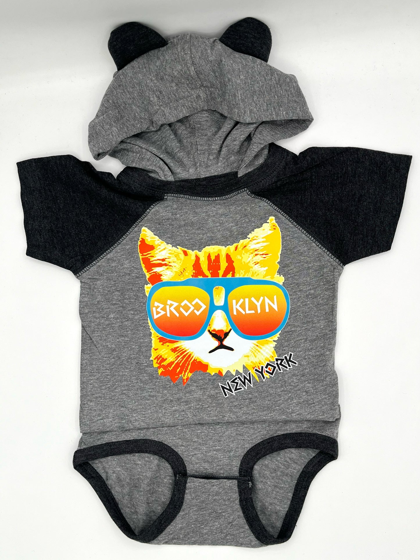Brooklyn cool cat onesie hoodie with ears size 18M gray
