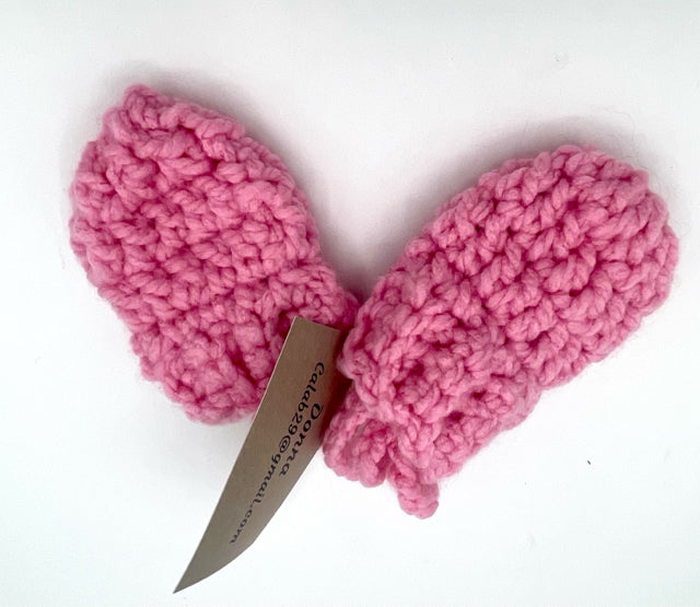 Infant Pink Acrylic and Wool Blend Crochet Mitts