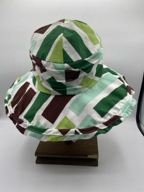 Green, Brown, & White Geometric Multi Colored Scalloped Edge Sun Hat