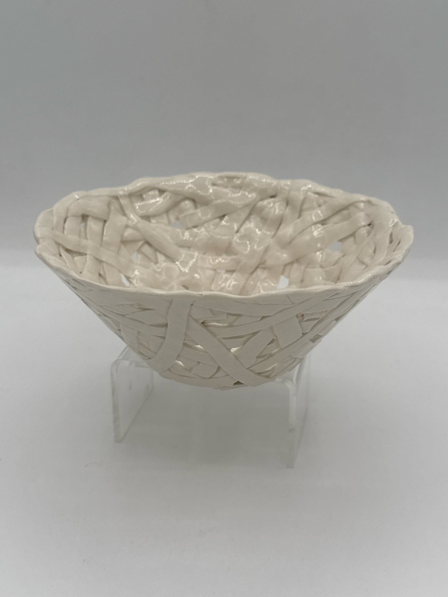 Small White Tangle Bowl
