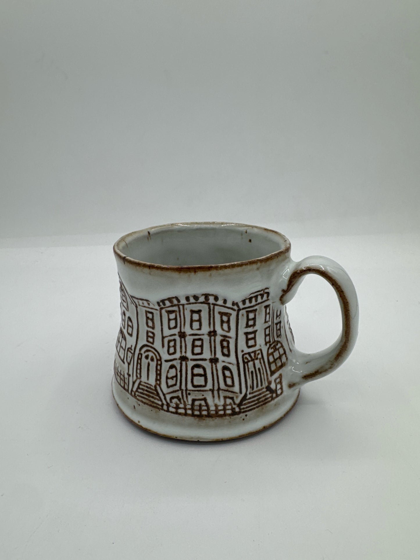 Brownstone Mug