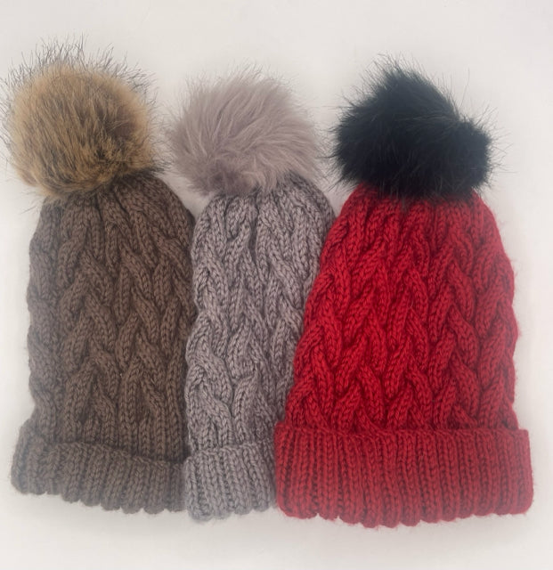 Adult Small Faux Fur Acrylic Knit Pom Pom Hat