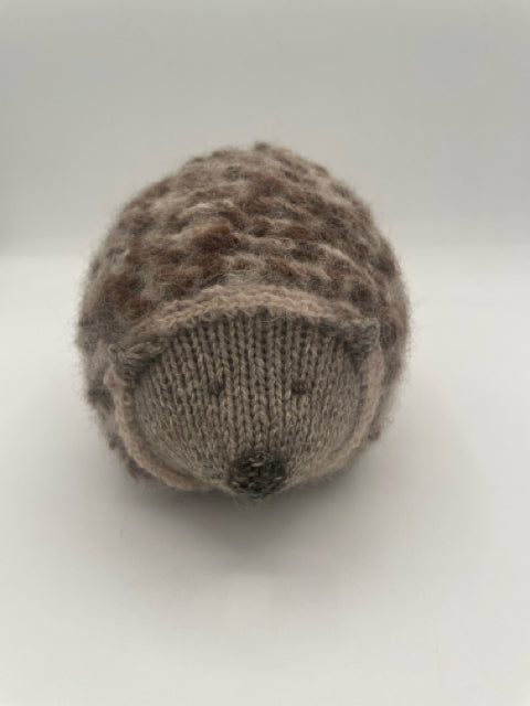 Hedgehog - Brown w/ White Face Knitted Wool Blend