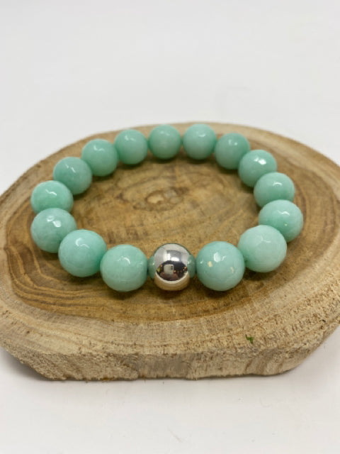 Light Blue Green Jade Bracelet