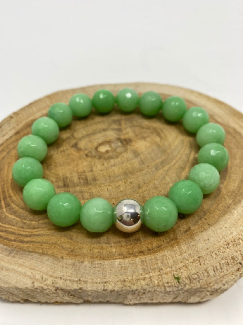 Light Green Jade Bracelet