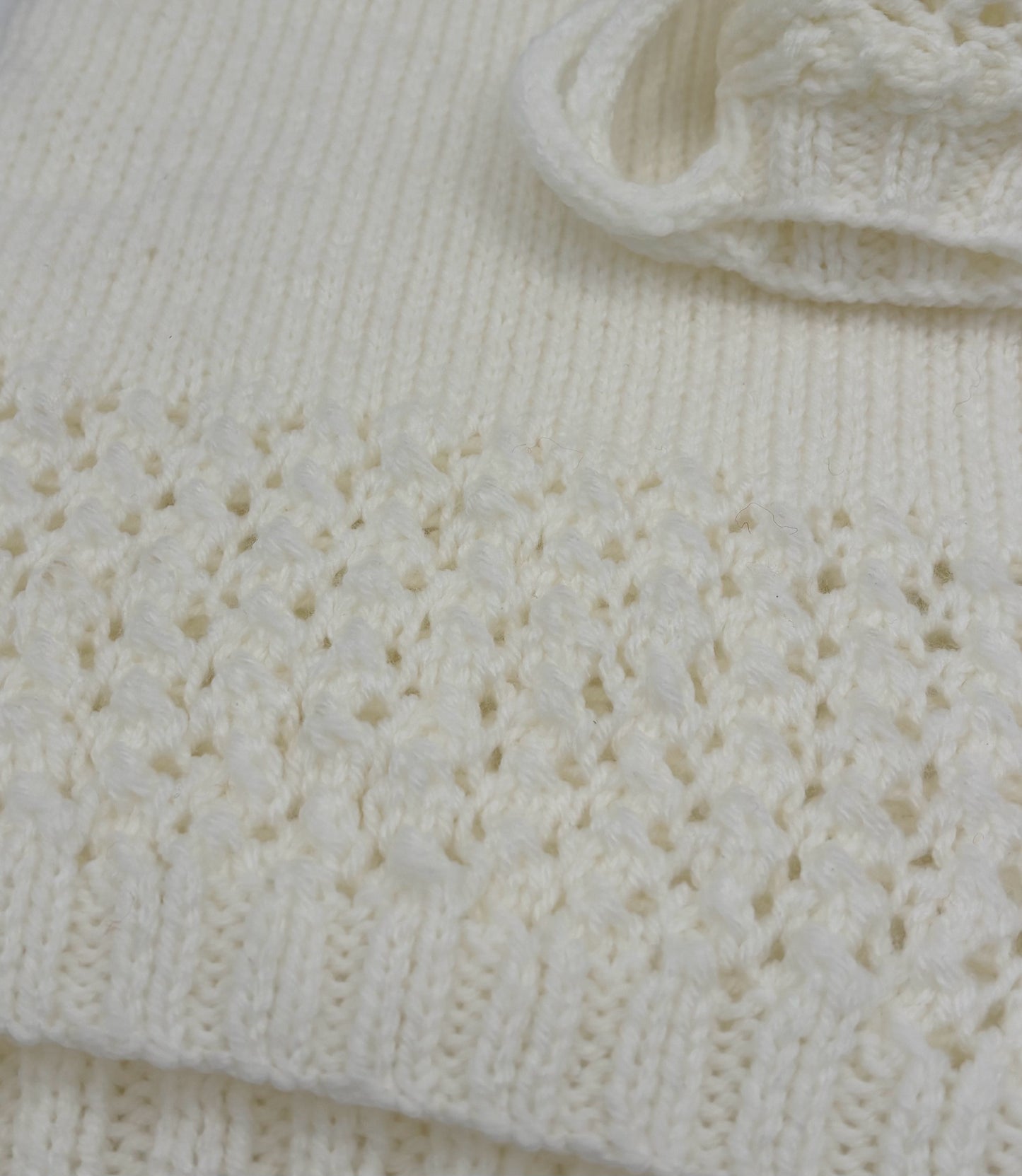 White Acrylic Baby Blanket with Bonnet