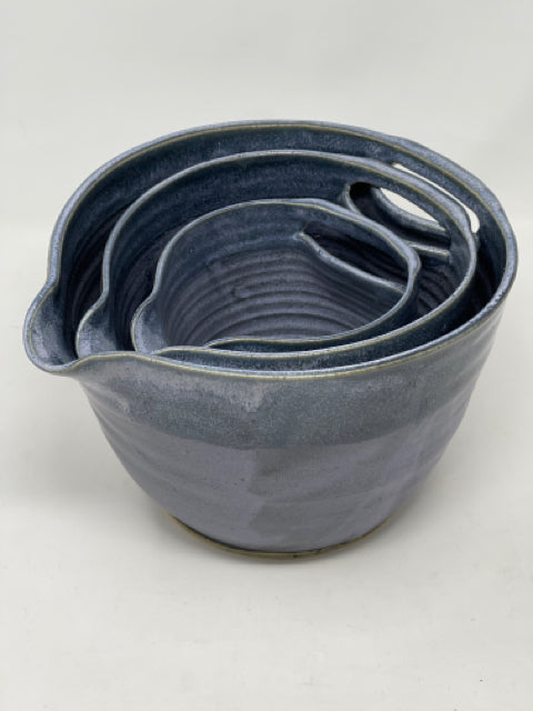 Nested Mixing Bowls, (Set of Three)