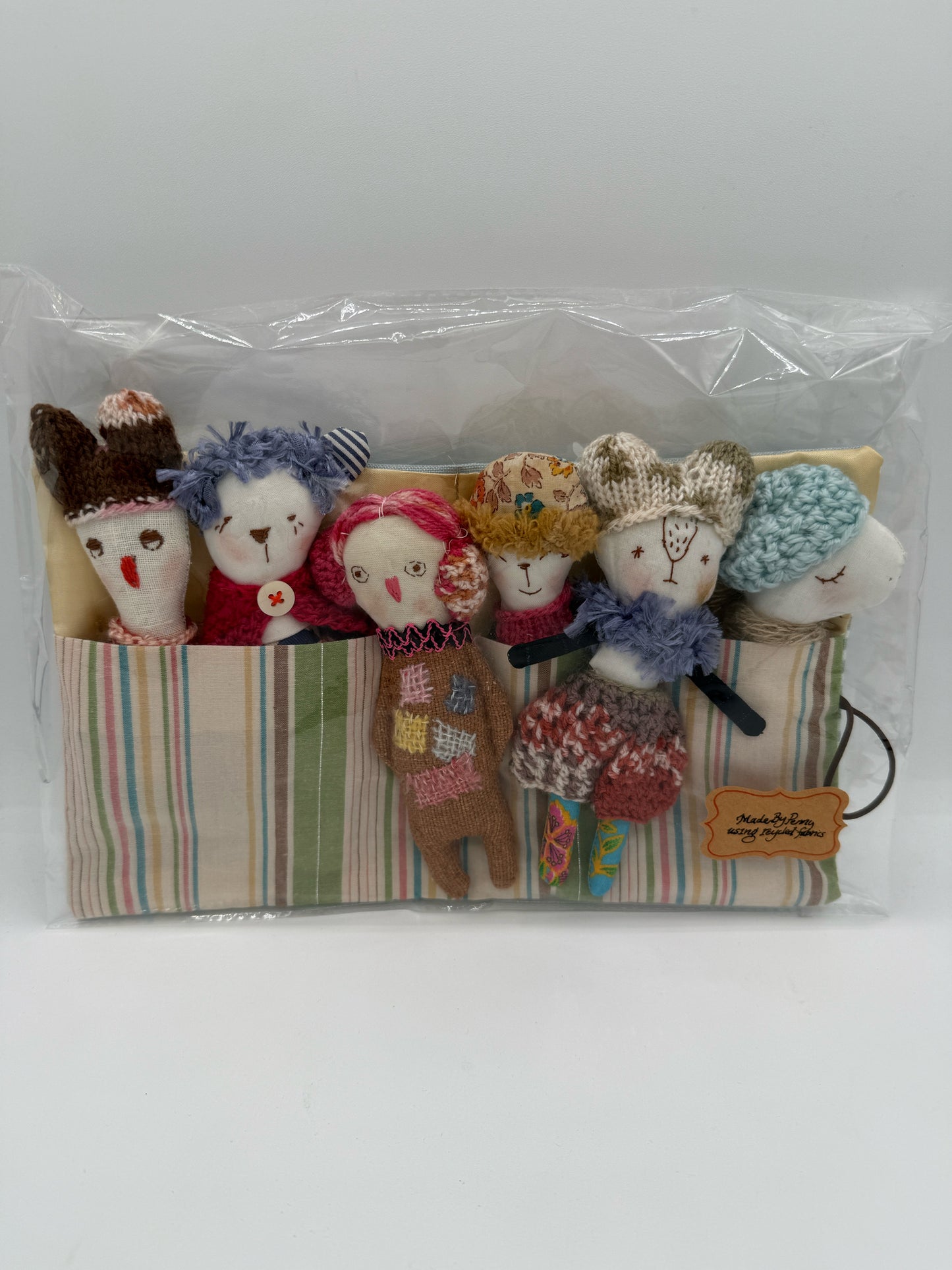 Sleepover Party with Six Dolls