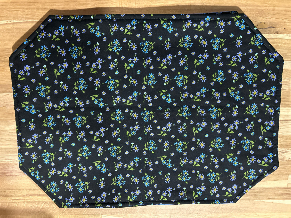 Set of 4 placemats - black blue floral/sparkly blue