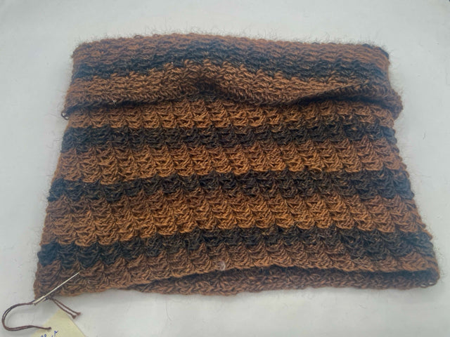 Alpaca Knit Cowl