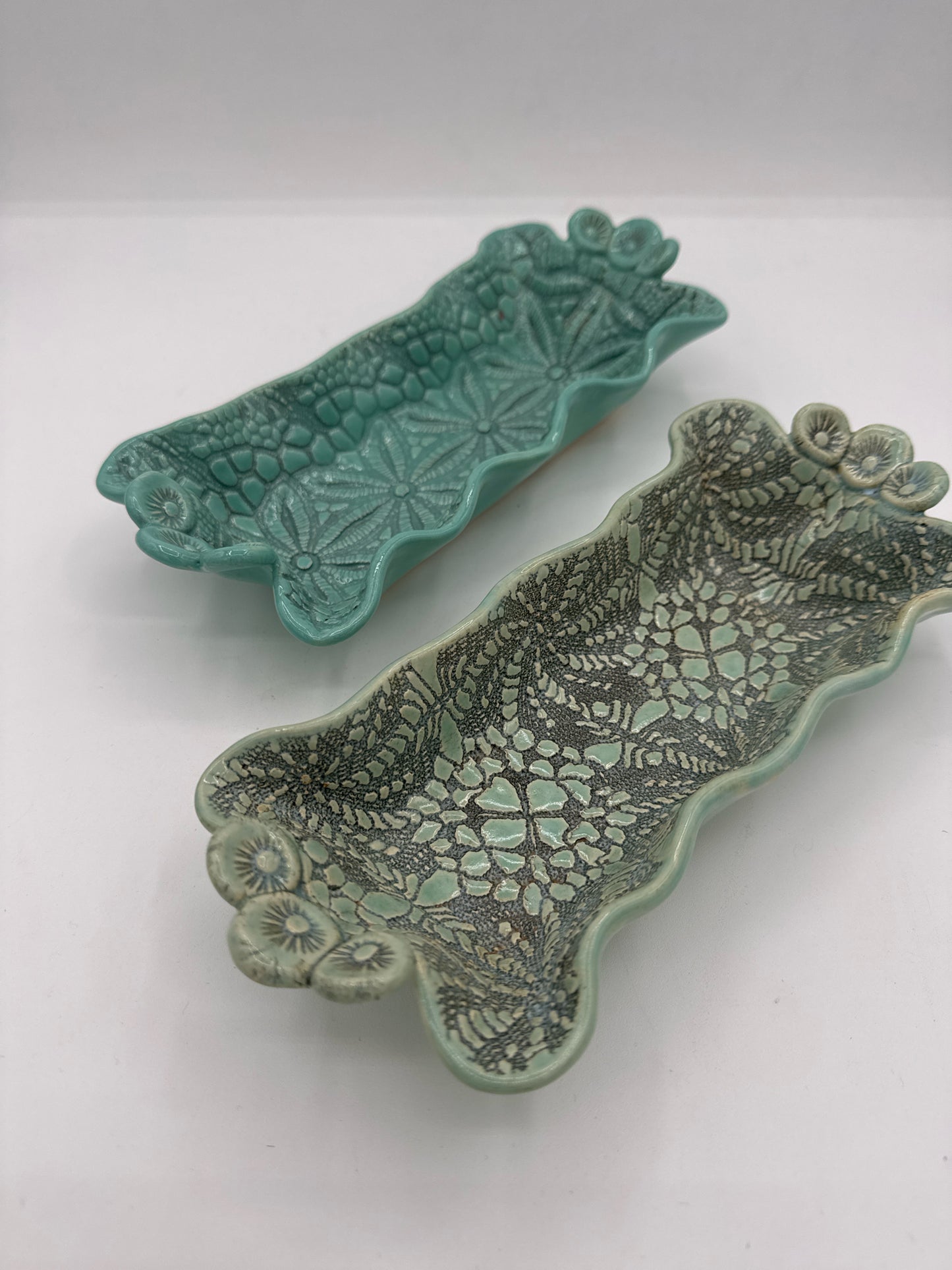 Assorted Lace Print Tray with Handles