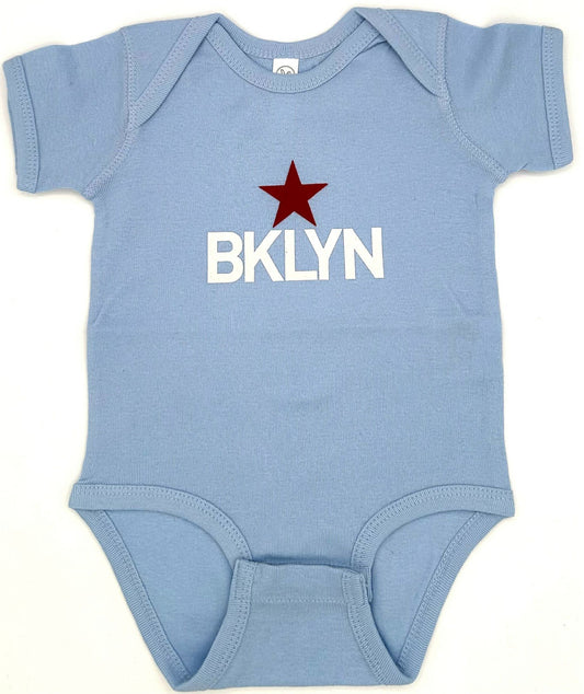 Brooklyn Star Onesie light blue size 18M