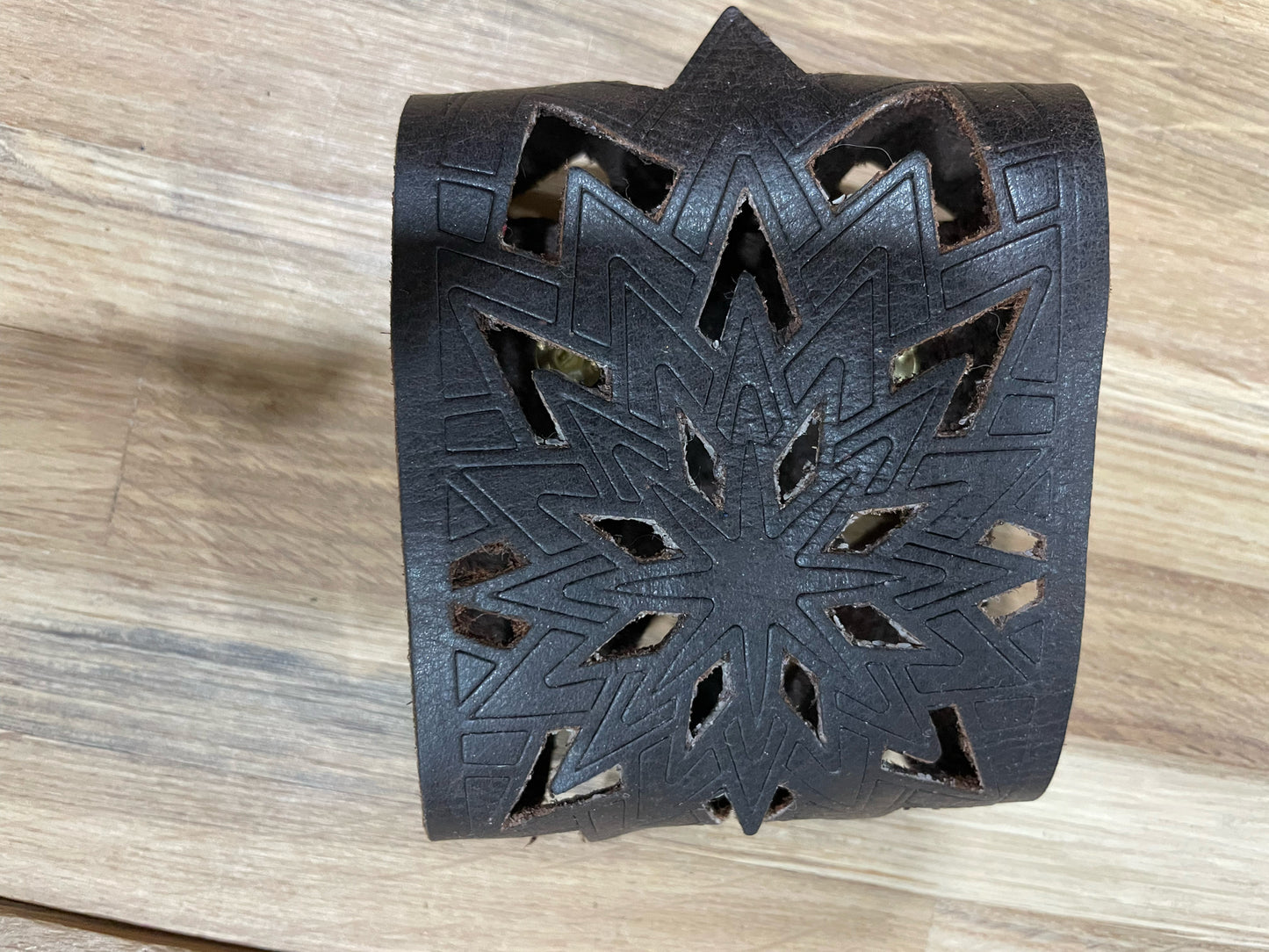 Leather bracelet large