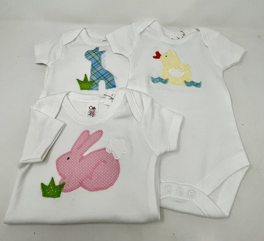 6 M Onesie Short Sleeve with with animal applique