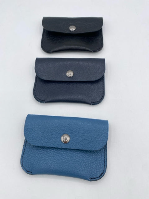 Small Dark Leather Card Purse