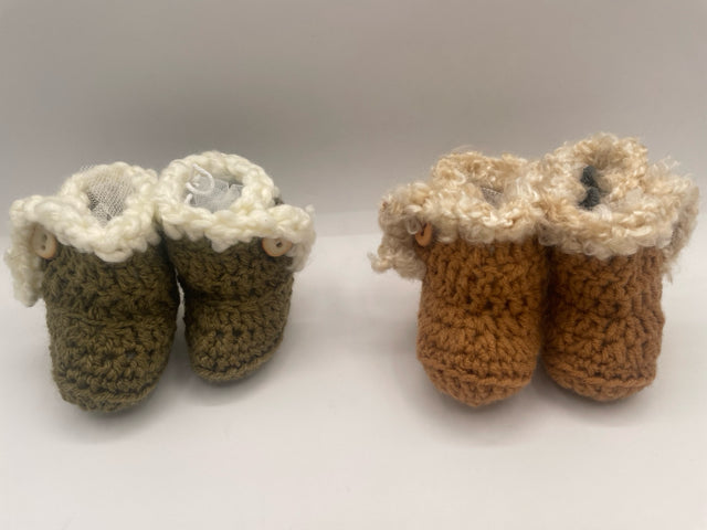 Newborn Baby "Ugg" Acrylic Crochet Booties