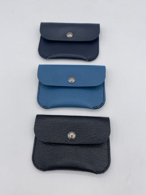 Small Dark Leather Card Purse