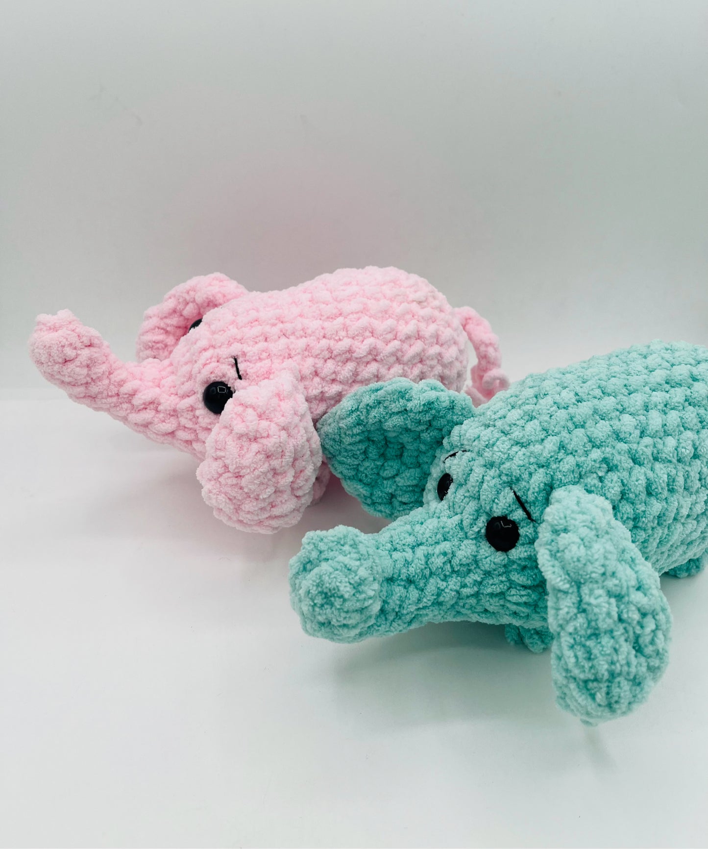 Medium Elephant