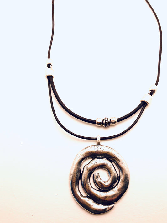 Zamak Metal Leather Necklace with Large Squirl