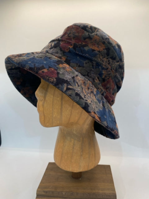 Dark Floral Pattern Cordoroy Hat