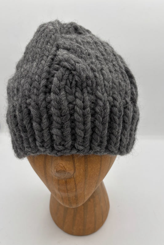 Adult M/L Gray Wool Cable Knit Hat