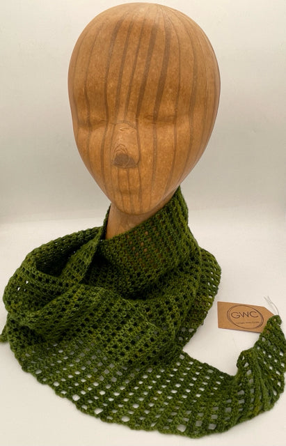 Emerald Green Merino Wool Crochet Triangle Shawlette