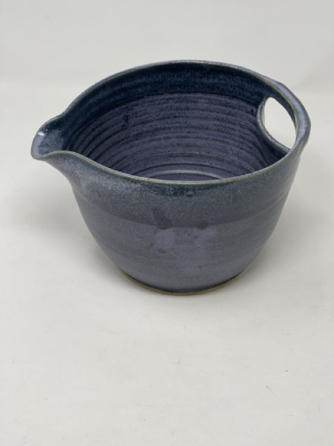 Nested Mixing Bowls, (Set of Three)
