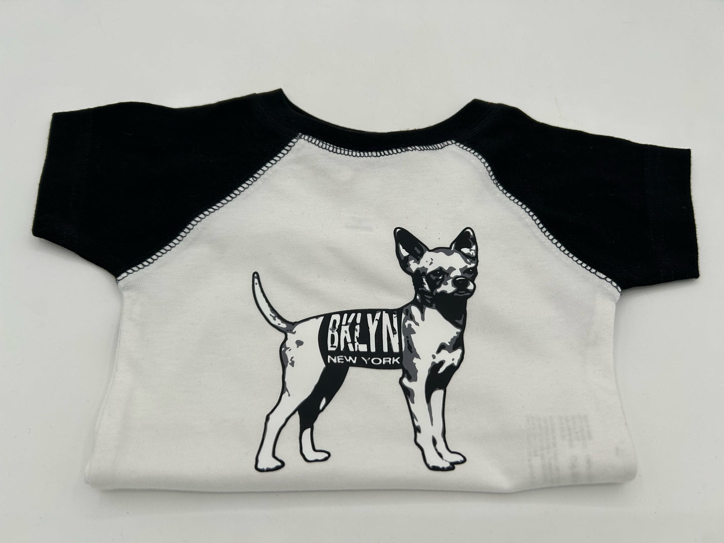 Brooklyn Dog Onesie Black/White Size 12M