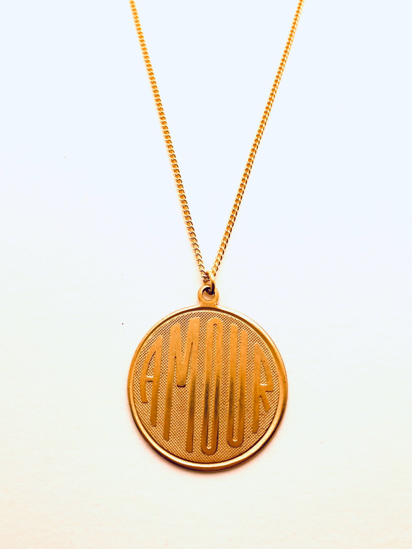 Amour Necklace