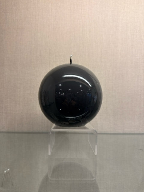 Meloria Lacquered Ball Candle Hand Finished in London Smoke