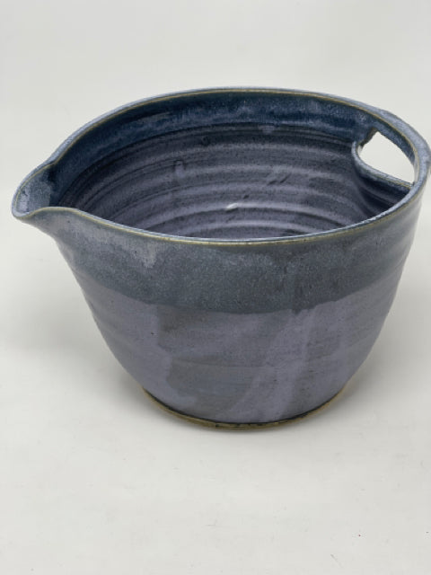 Nested Mixing Bowls, (Set of Three)