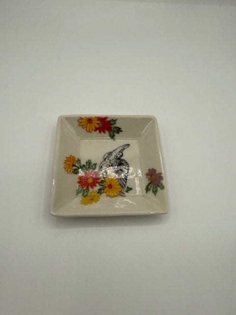 Square Porcelain Trinket Dish With Hummingbird & Flowers3.5" squar