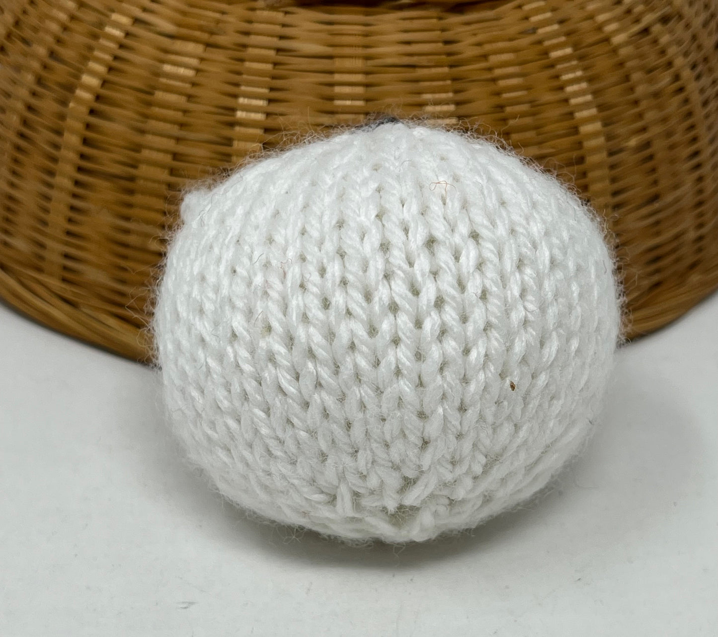 Knitted Snowball