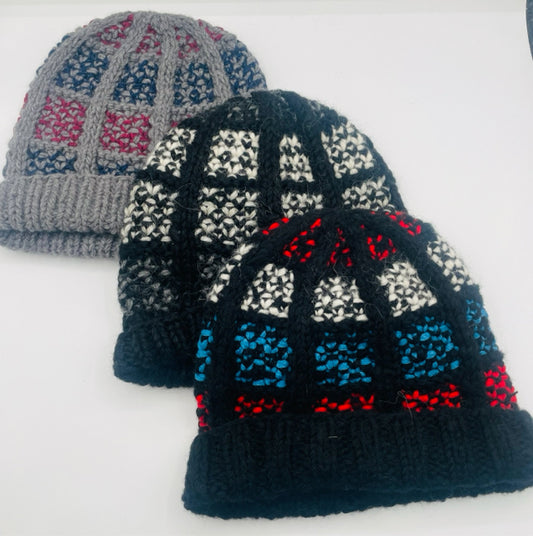 L/XL Gray or Black Cashmere, Alpaca, and Wool Windowpane Knit Hat