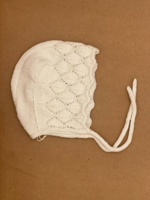 3-6 M White Cotton and Acrylic Lace Knit Baby Bonnet