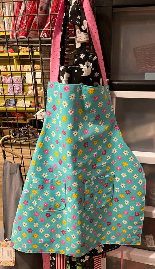 Assorted Size 2-5 Children's Aprons