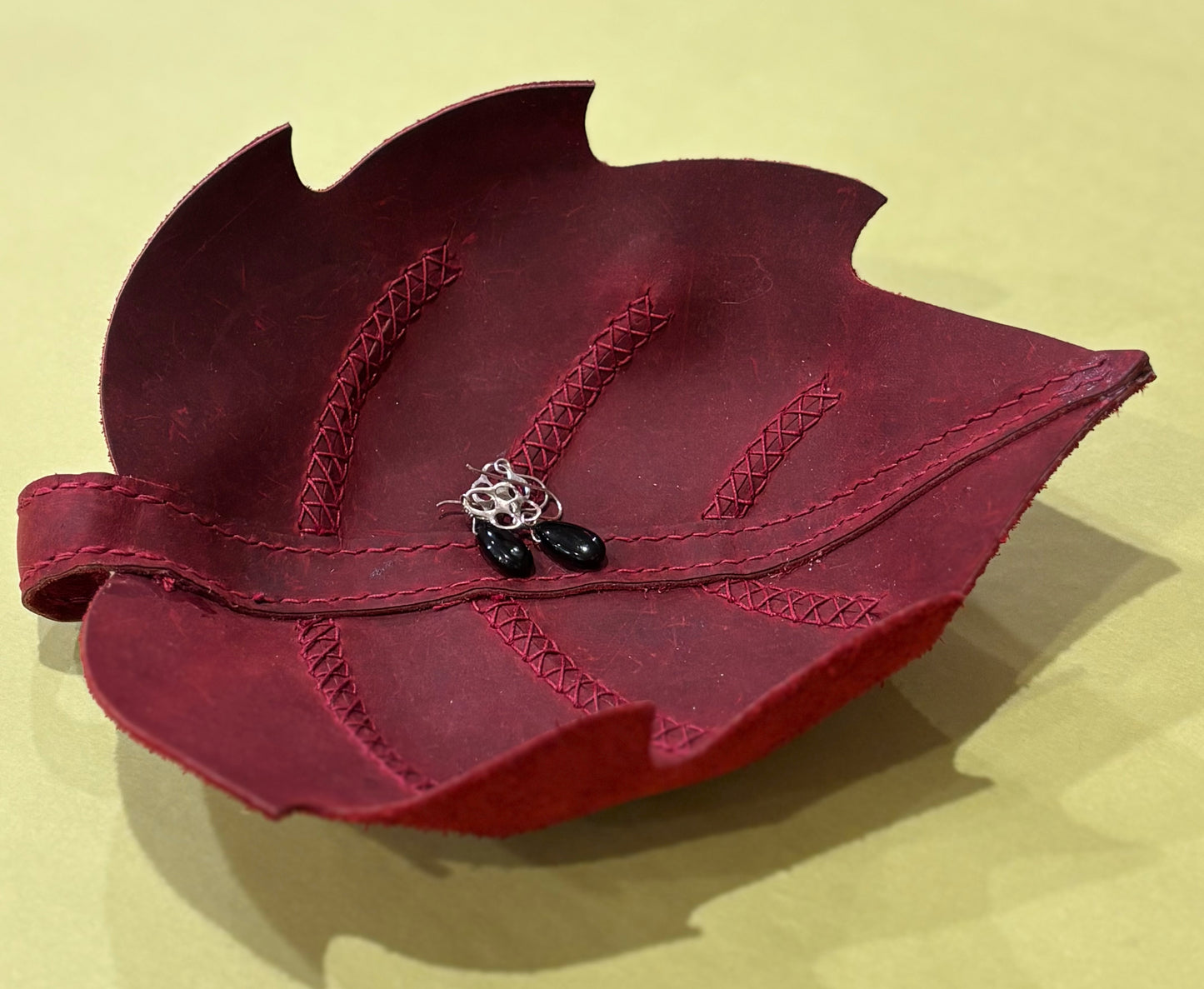 Leaf Leather Bowl
