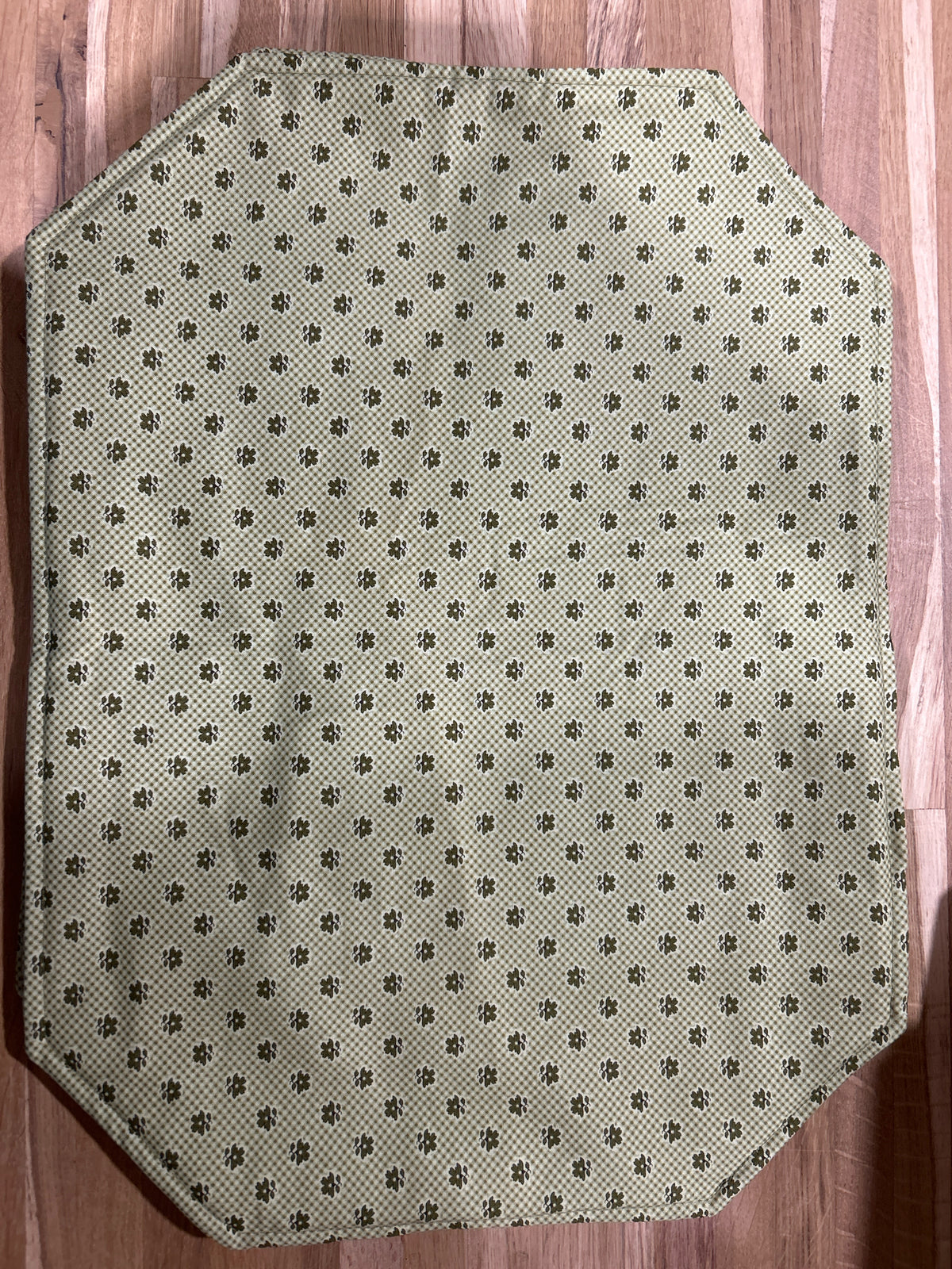 Set of 4 placemats - pink paisley/green floral