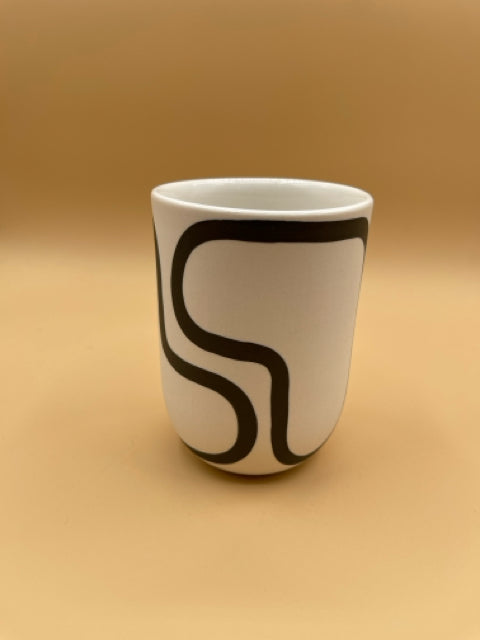 Black Outline Coffee Cup